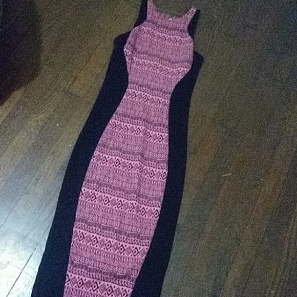 Dress - Picture 1 of 1